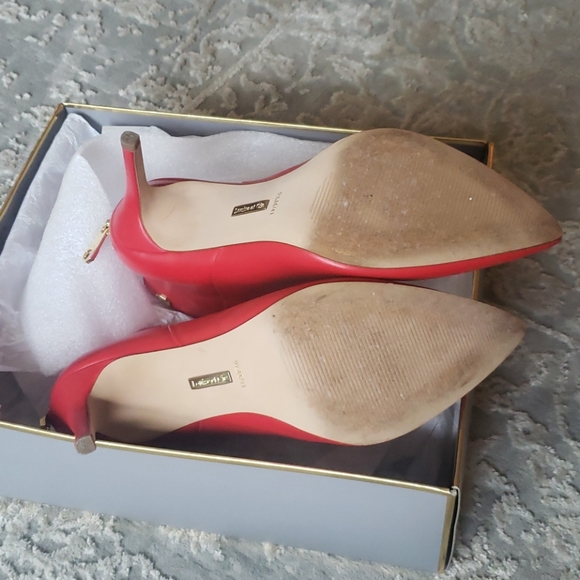 Red booties - Picture 7 of 7